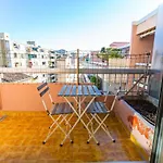 Superbe 100M2 - 2 Balcons - Proche Gare - Climatise