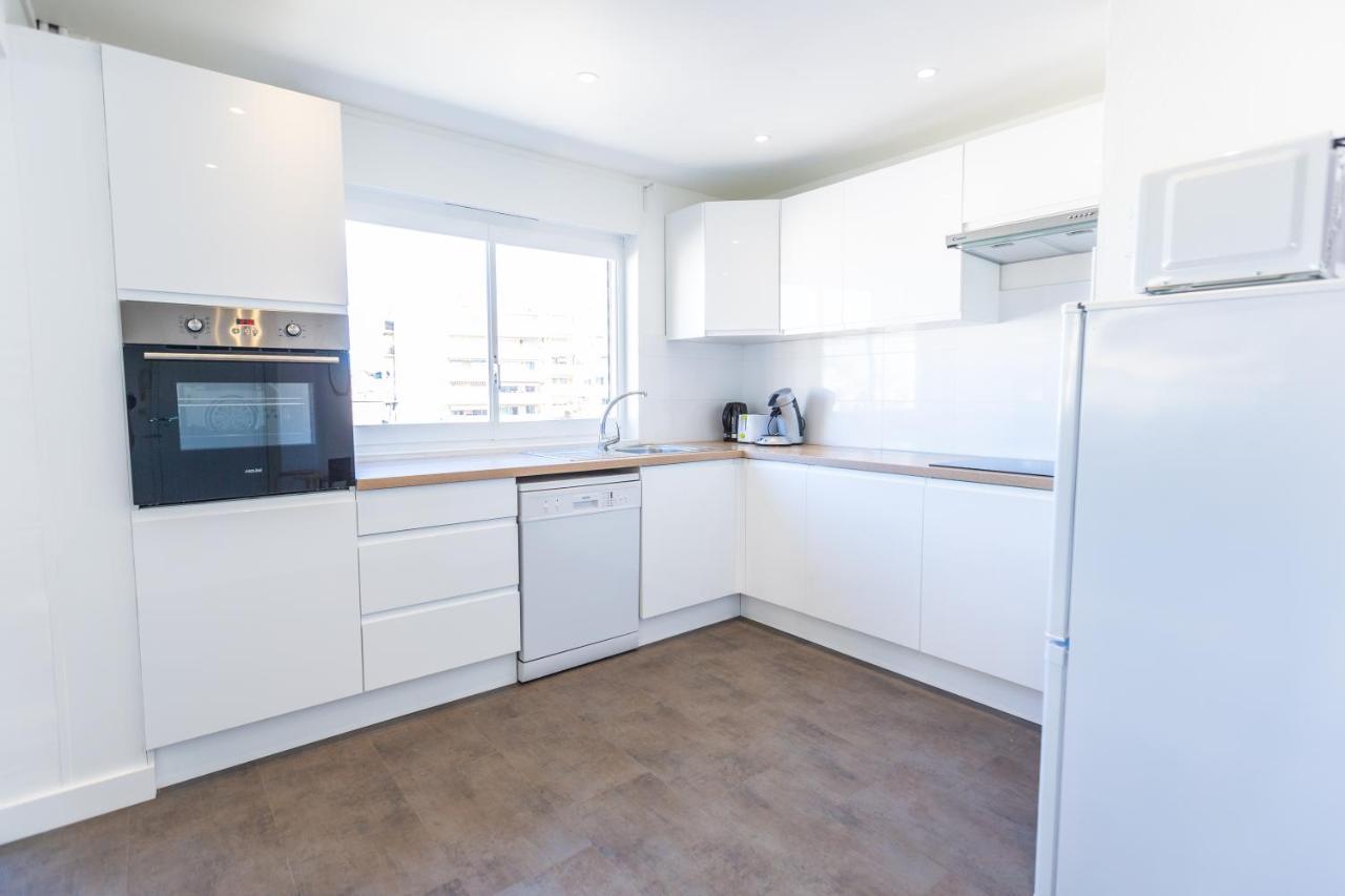 Superbe 100m2 - 2 Balcons - Proche Gare - Climatise * Marseille